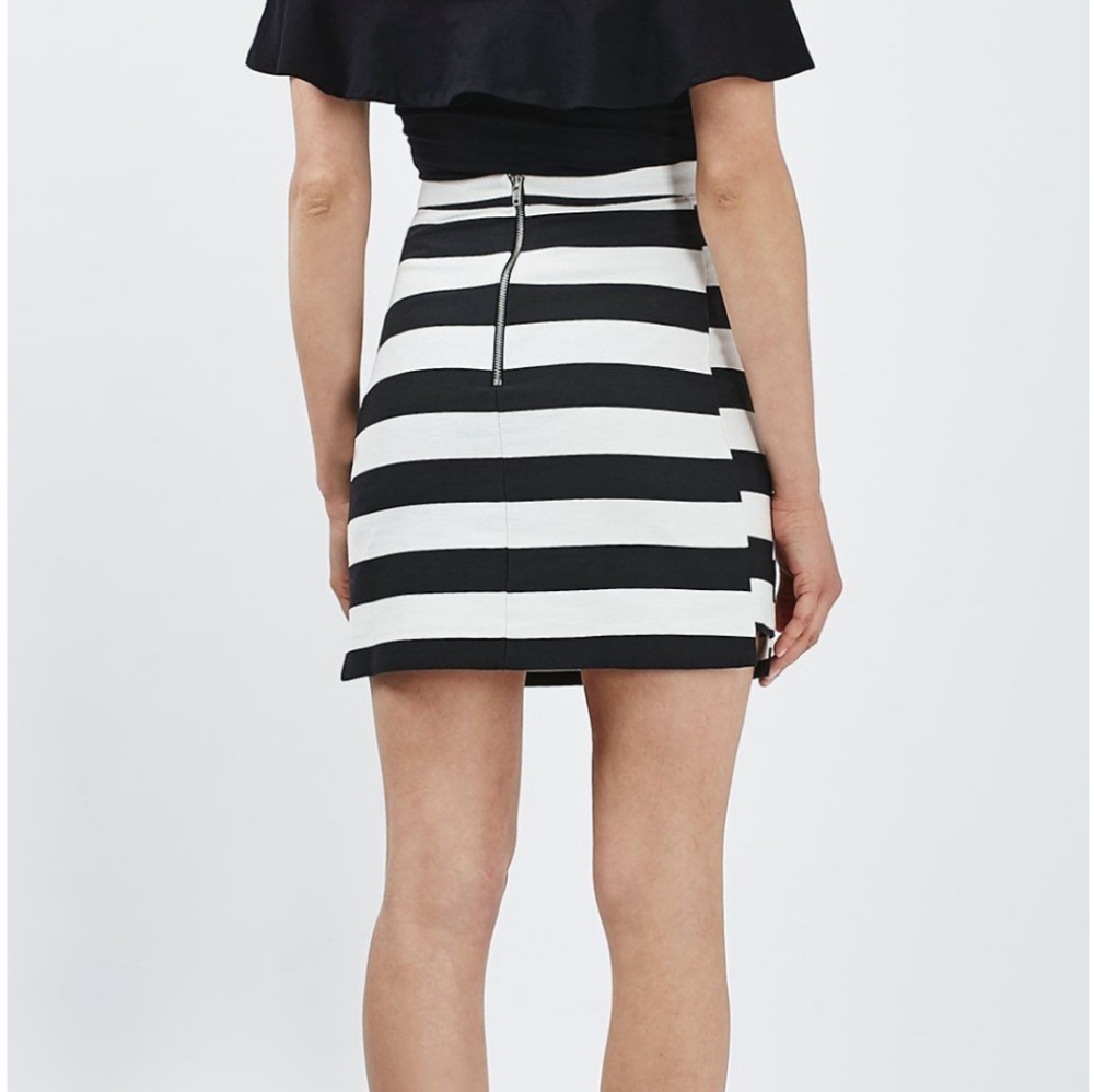 SOLD Topshop striped mini skirt - Picture 2 of 5